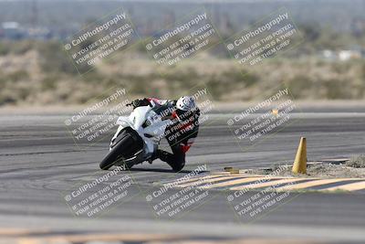 media/Jan-15-2026-Racers Edge (Thu) [[dfebeb70ab]]/3-B Group/Session 2 (Turn 11)/